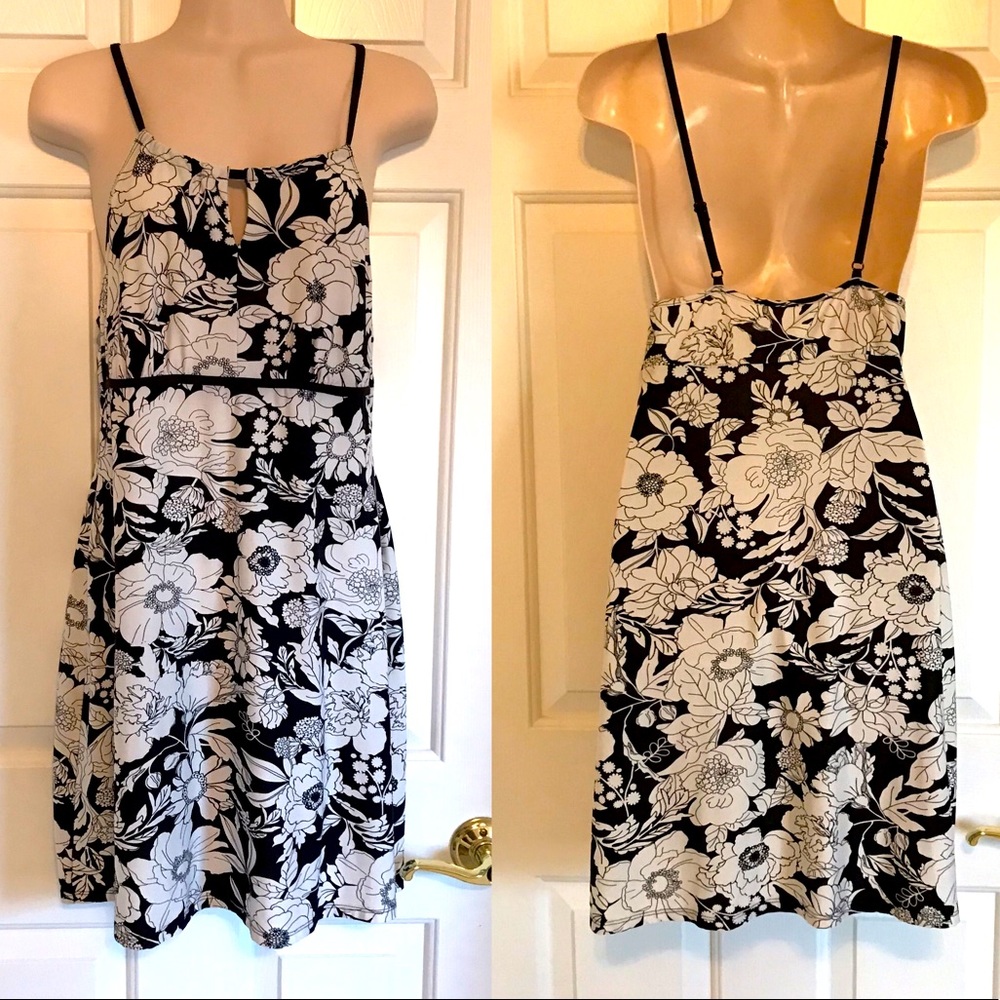Black and white floral chemise